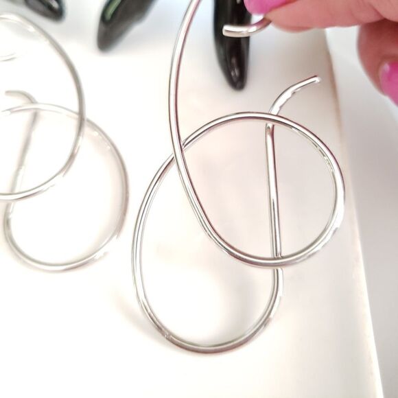 New! Zara Extravagant Geo Earrings - Picture 13 of 16